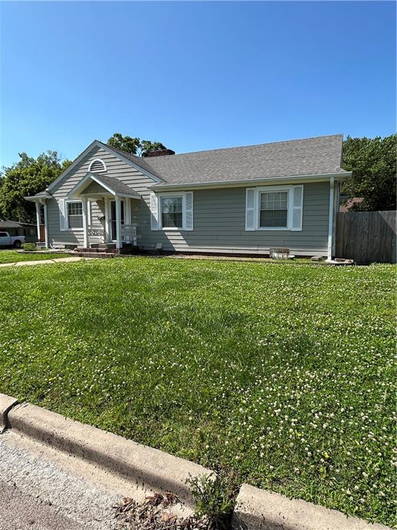 112 W Neosho Street Property Photo 1