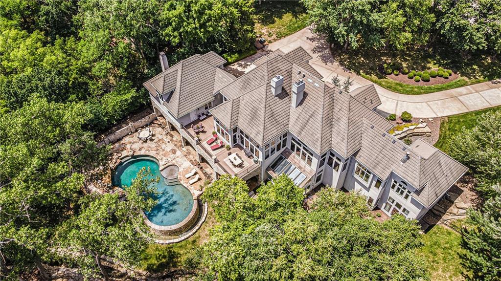 425 Ne Saint Andrews Circle Property Photo