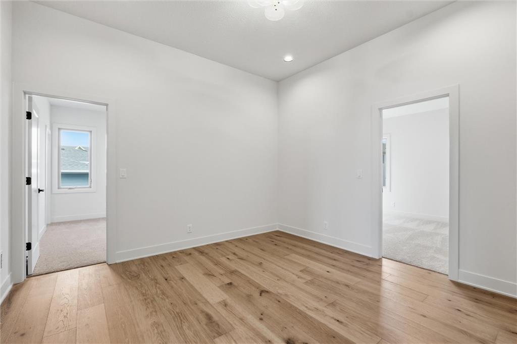 22017 W 99th Terrace Property Photo 36