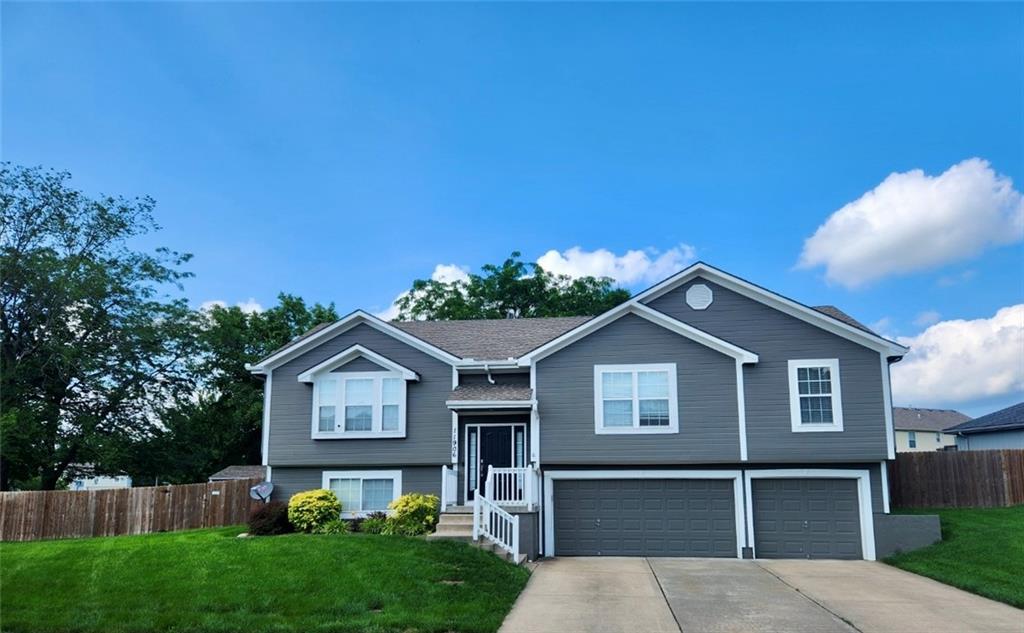 11906 White Oak Street Property Photo 1