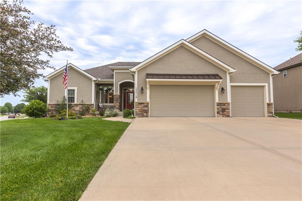 17710 Mission Ridge Drive Property Photo 1