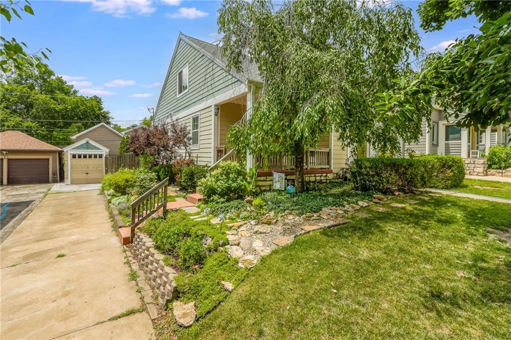 4930 Holly Street Property Photo 1