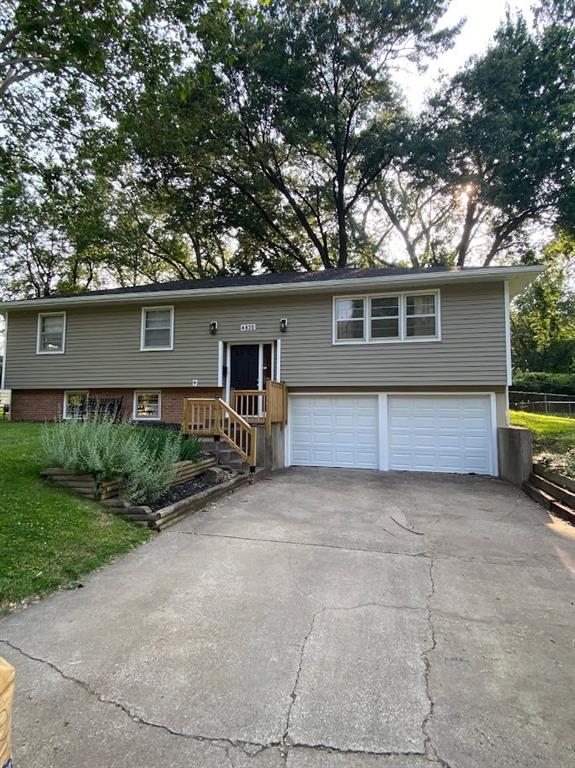 4820 Stearns Lane