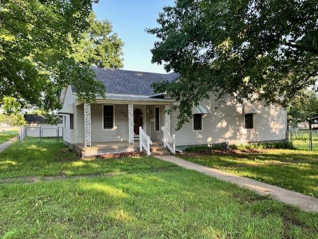 524 S Little Street Property Photo 1