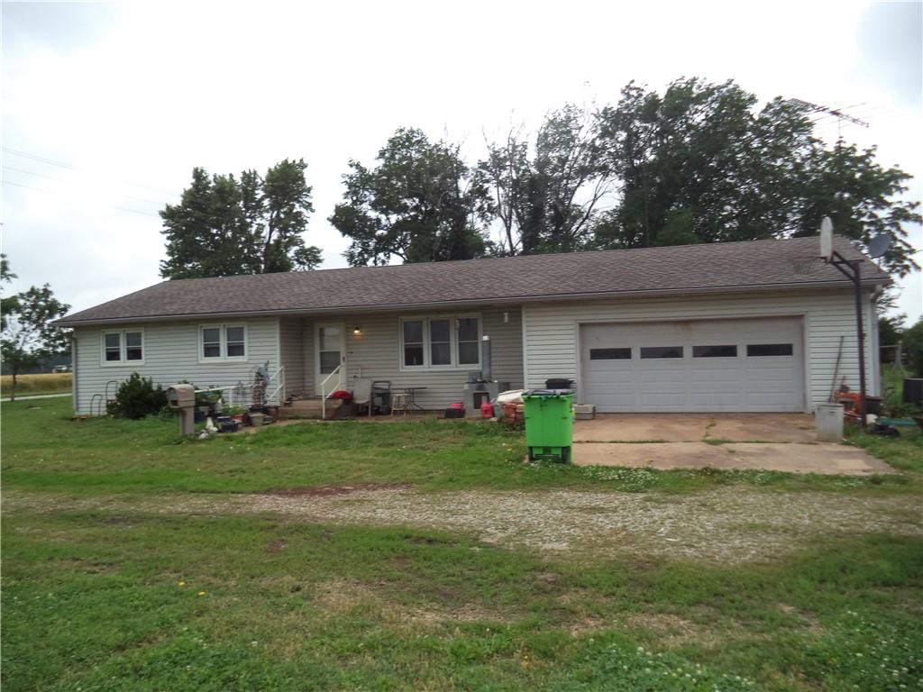 7708 410 Road Property Photo 1
