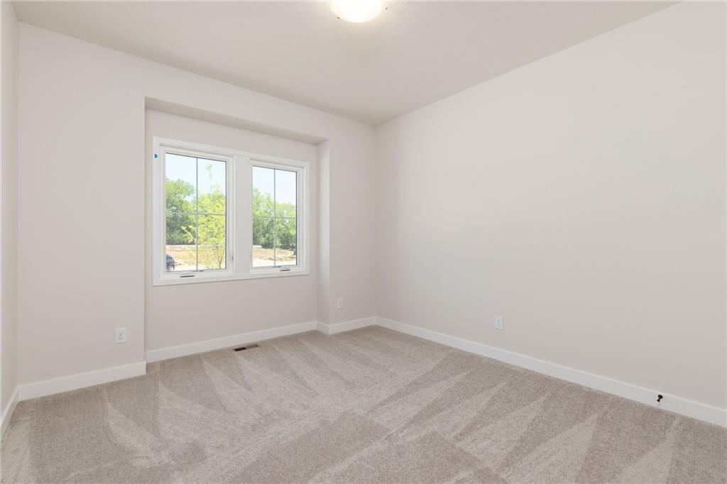 31501 W 86th Court Property Photo 16