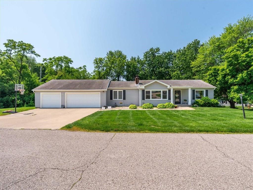 2 Ridgeland Road Property Photo 1