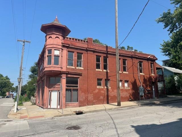1421 Penn Street Property Photo 1