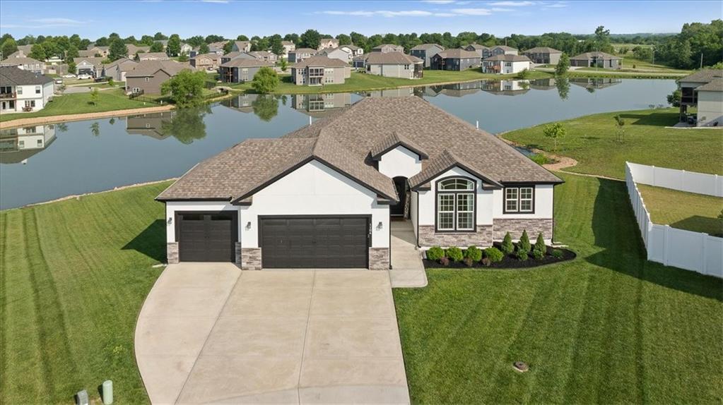 1104 Sw Magnolia Circle Property Photo