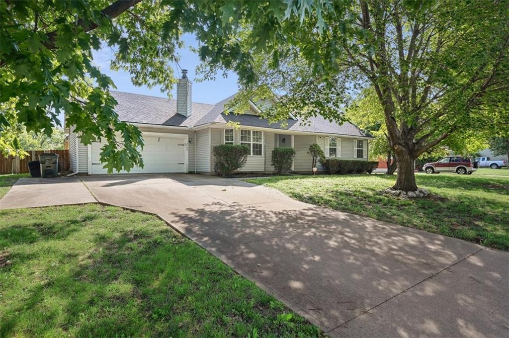 2709 Home Place Street Property Photo 1