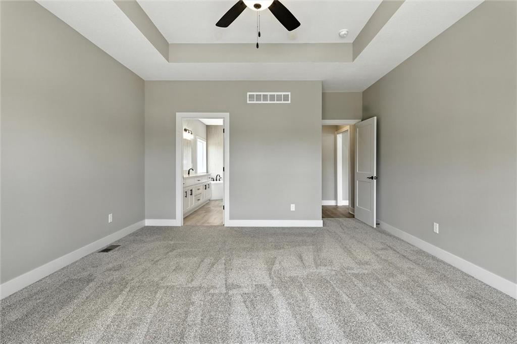 2101 Crooked Creek Drive Property Photo 22