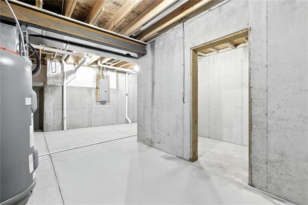 2101 Crooked Creek Drive Property Photo 42