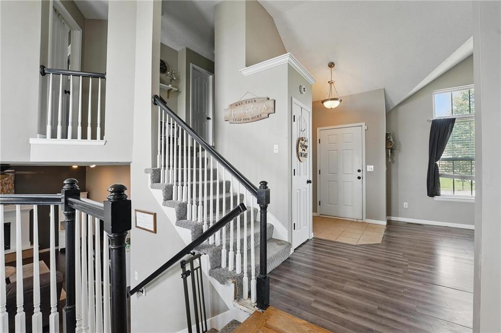 3611 Nw 87th Street Property Photo 2