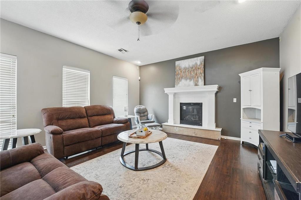 3611 Nw 87th Street Property Photo 9