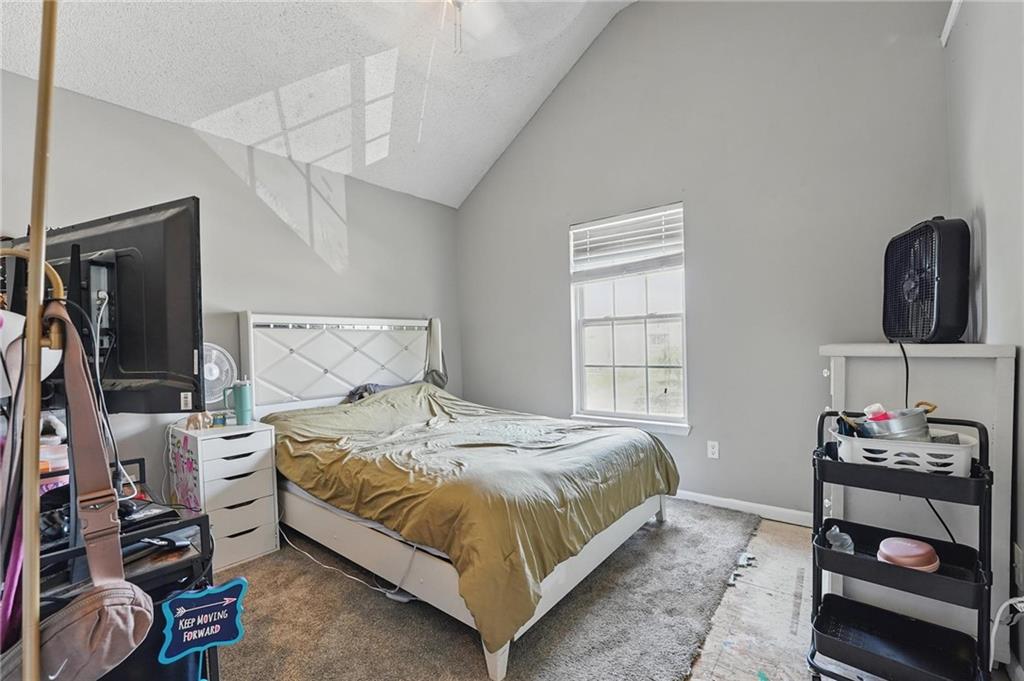 3611 Nw 87th Street Property Photo 18