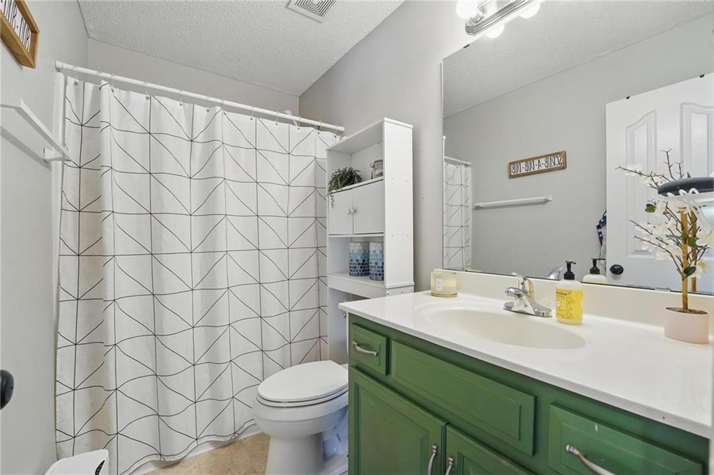 3611 Nw 87th Street Property Photo 19