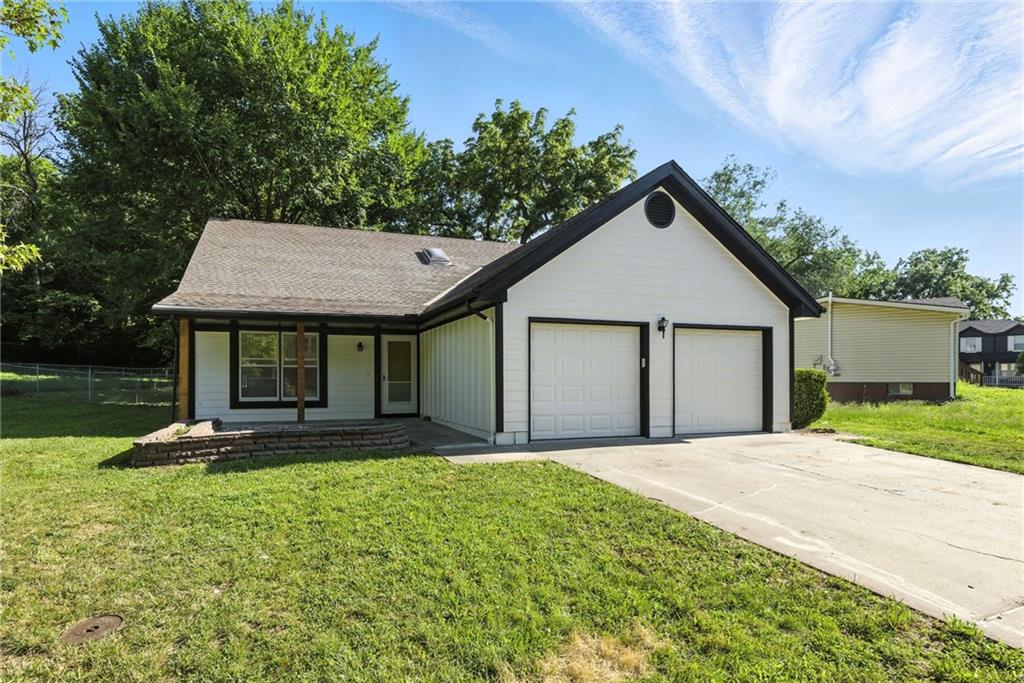 5207 Countryside Lane Property Photo 1