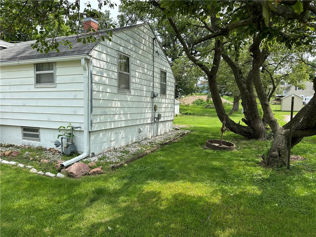504 E 6th Street Property Photo 11