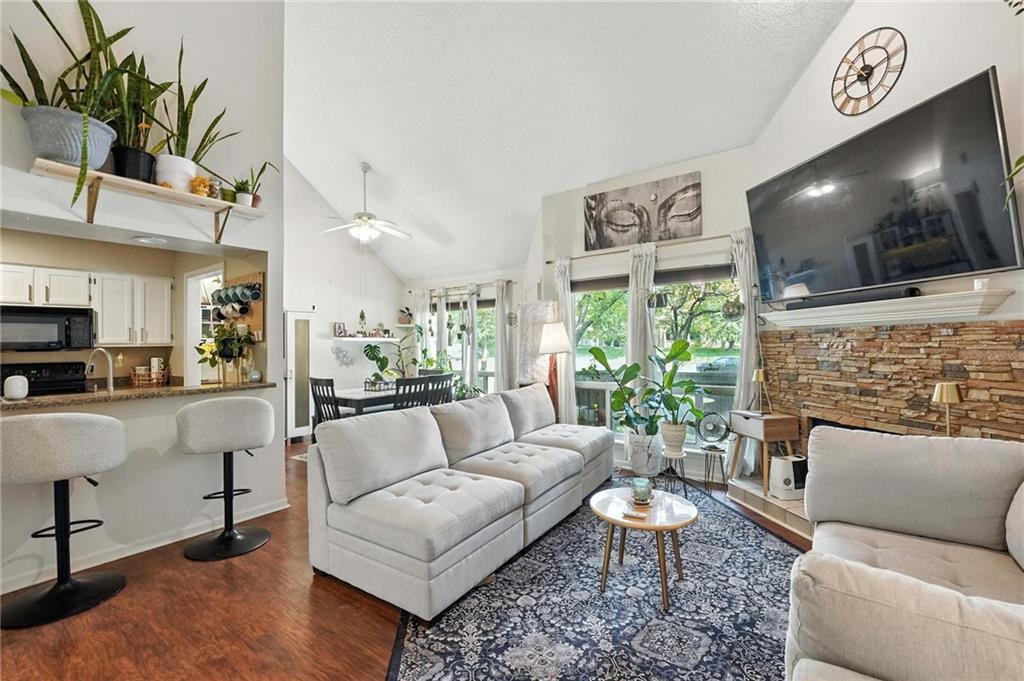 11134 Nieman Road Property Photo 1
