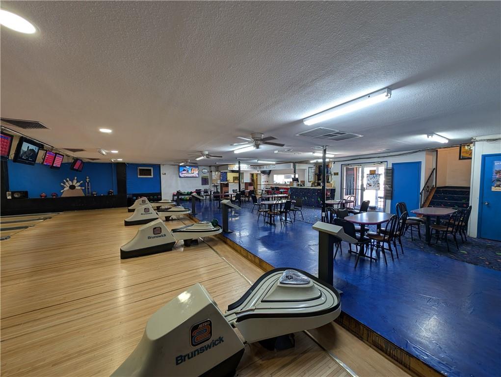 124 W Boston Street Property Photo 3