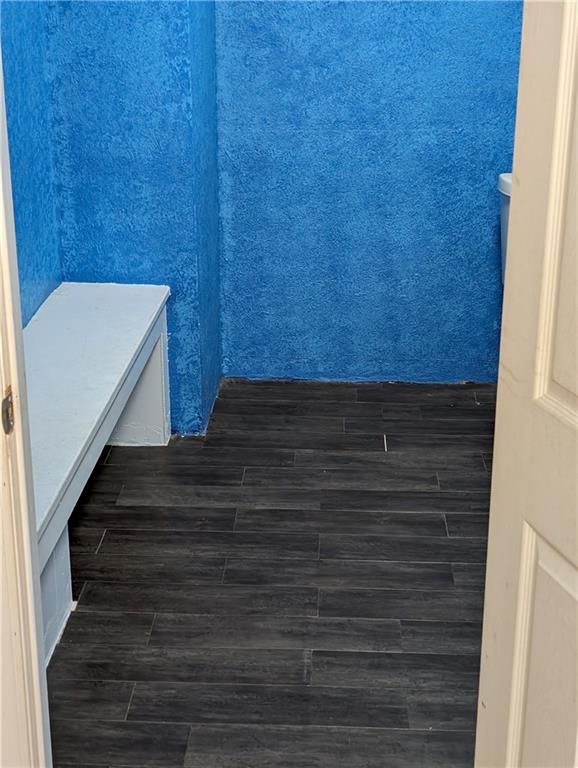 124 W Boston Street Property Photo 20