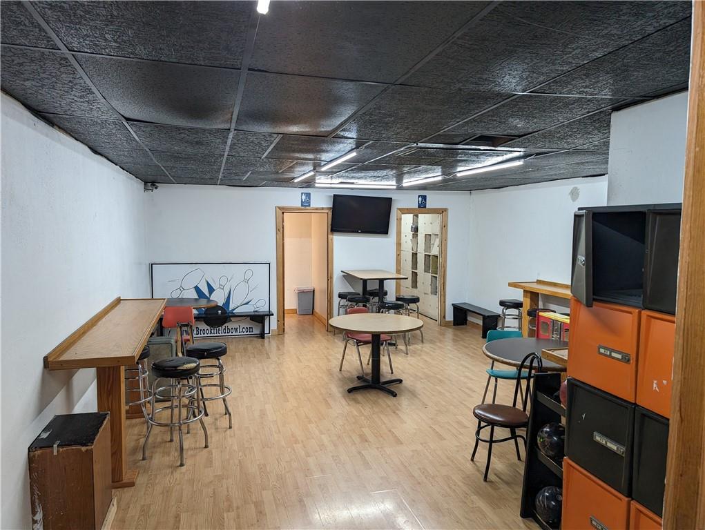 124 W Boston Street Property Photo 23