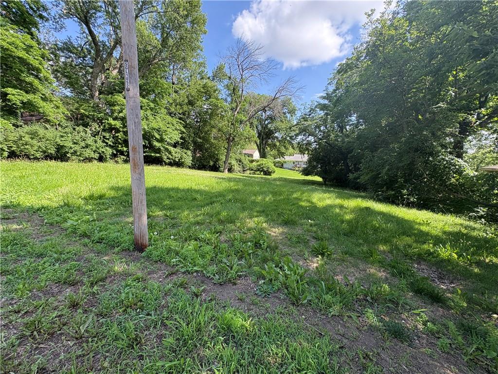 8115 E 80th Terrace Property Photo 4