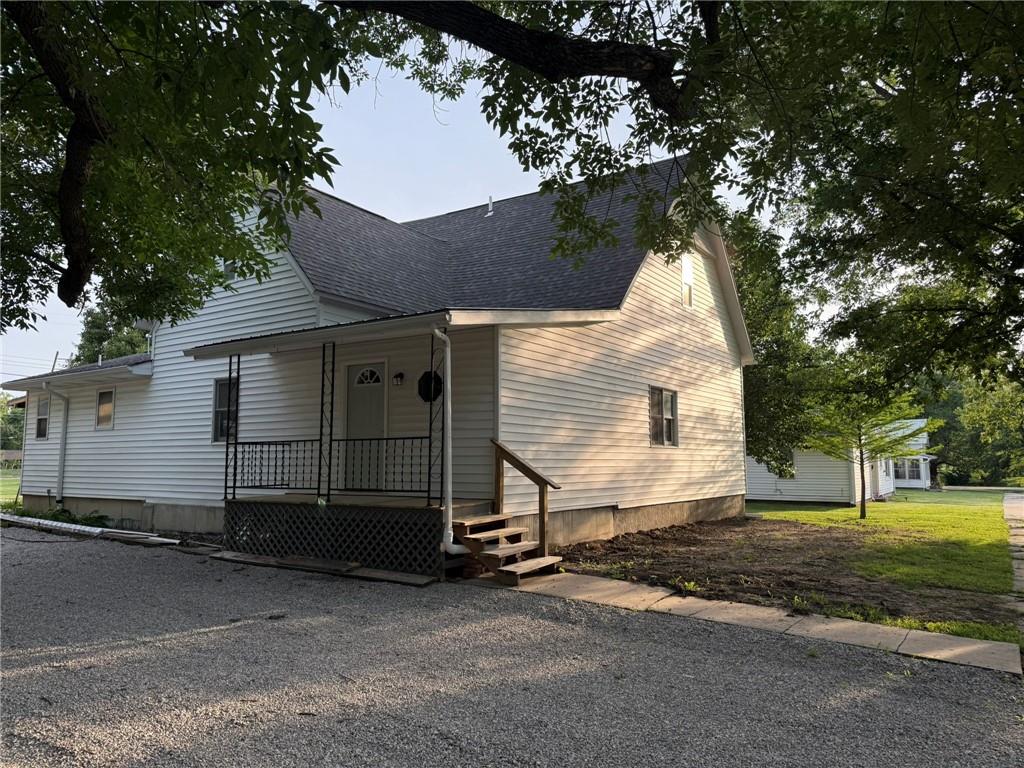 915 Des Moines Street Property Photo 1