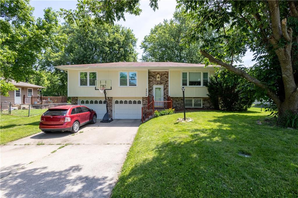 2905 Ajax Road Property Photo 1
