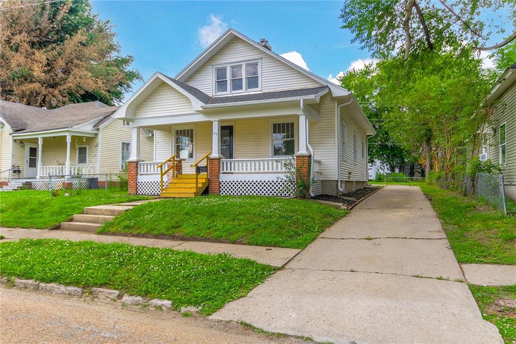 555 W North Street Property Photo 1