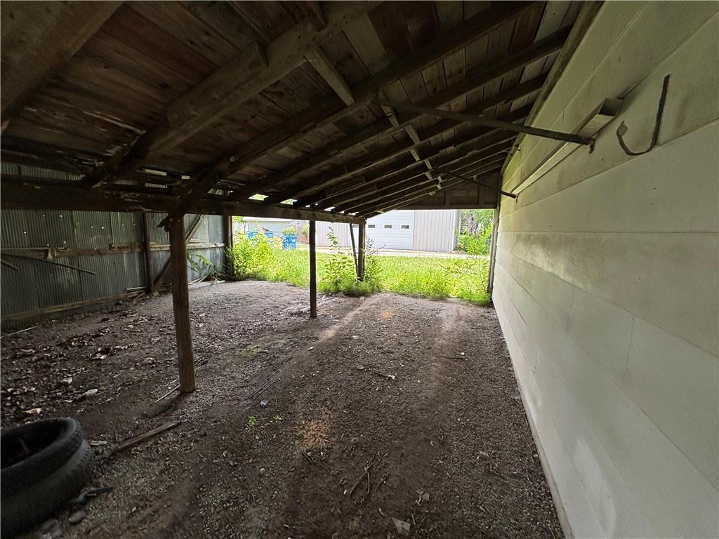 114 Schofield Street Property Photo 25