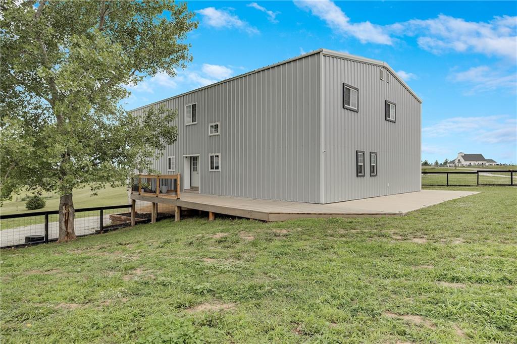 9414 Greenton Road Property Photo 1