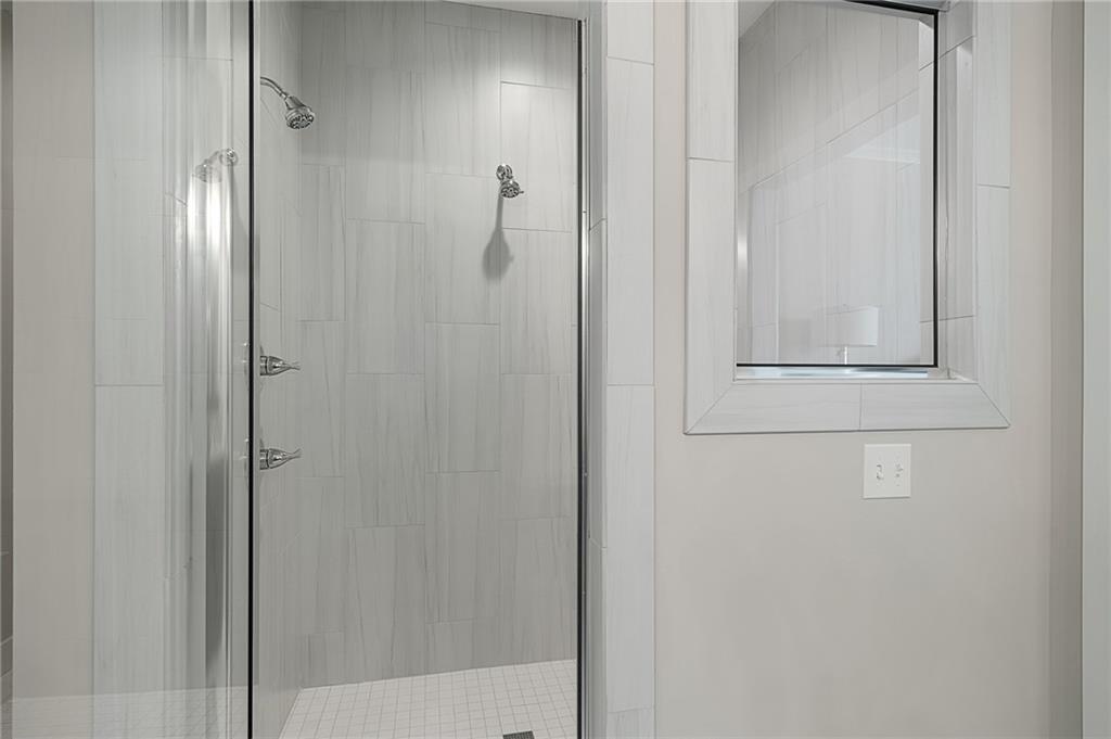 19455 W 114th Terrace Property Photo 13