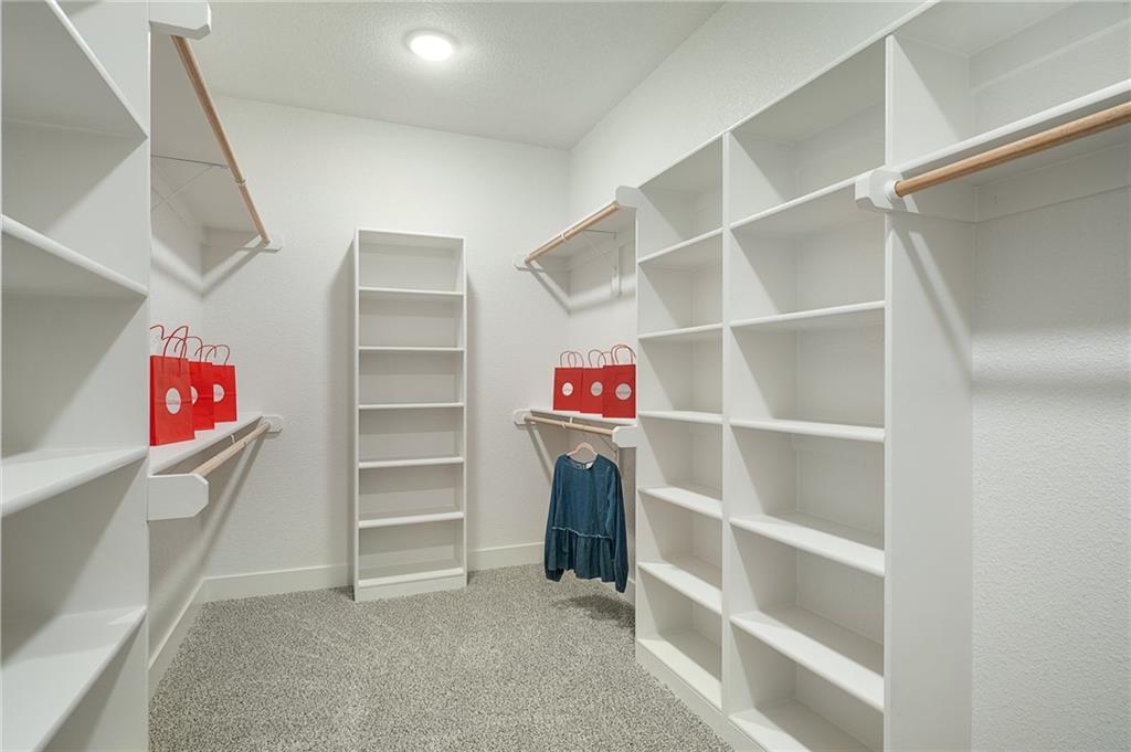 19455 W 114th Terrace Property Photo 14