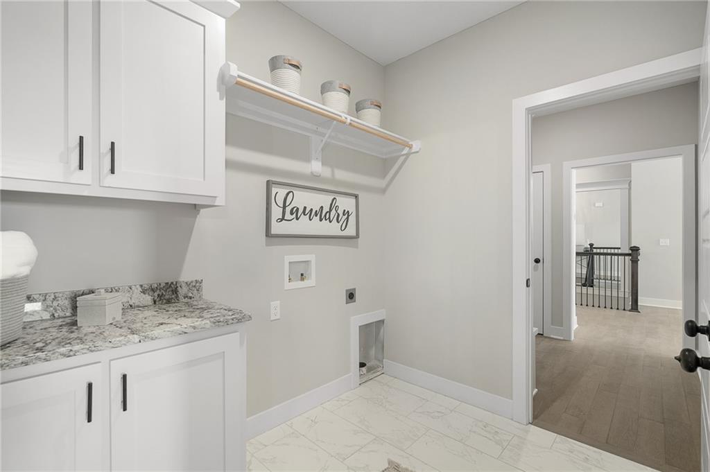 19455 W 114th Terrace Property Photo 15