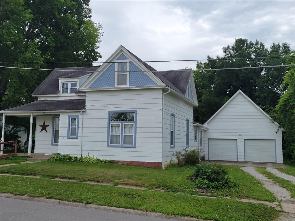 201 W Royle Street Property Photo 1
