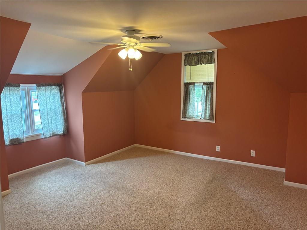 201 W Royle Street Property Photo 5