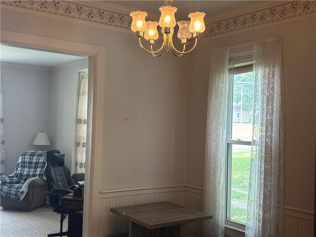 201 W Royle Street Property Photo 8
