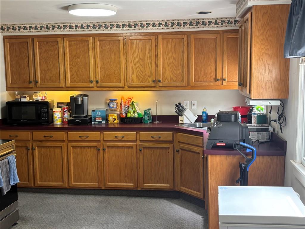 201 W Royle Street Property Photo 24