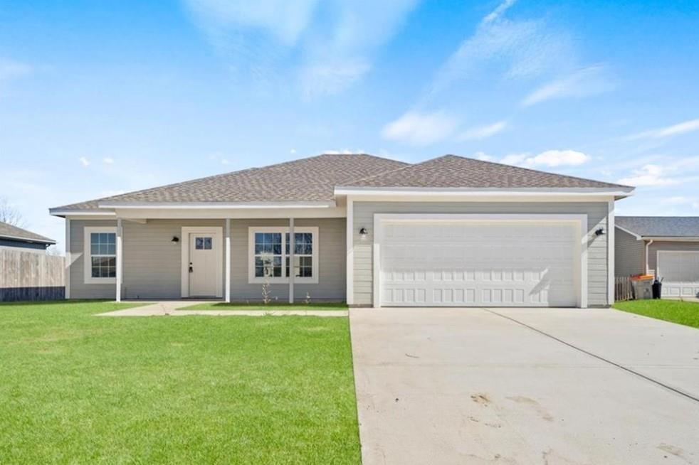 210 S Devin Street Property Photo 1