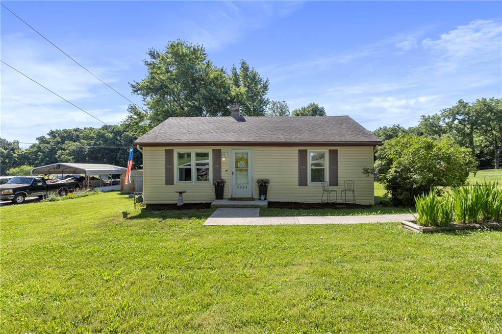 5525 Ne Meadowbrook Road Property Photo 1