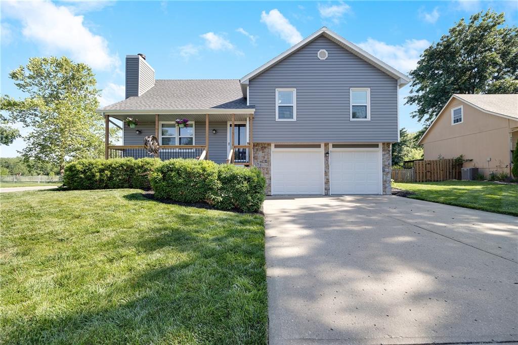 901 Stone Brook Drive Property Photo