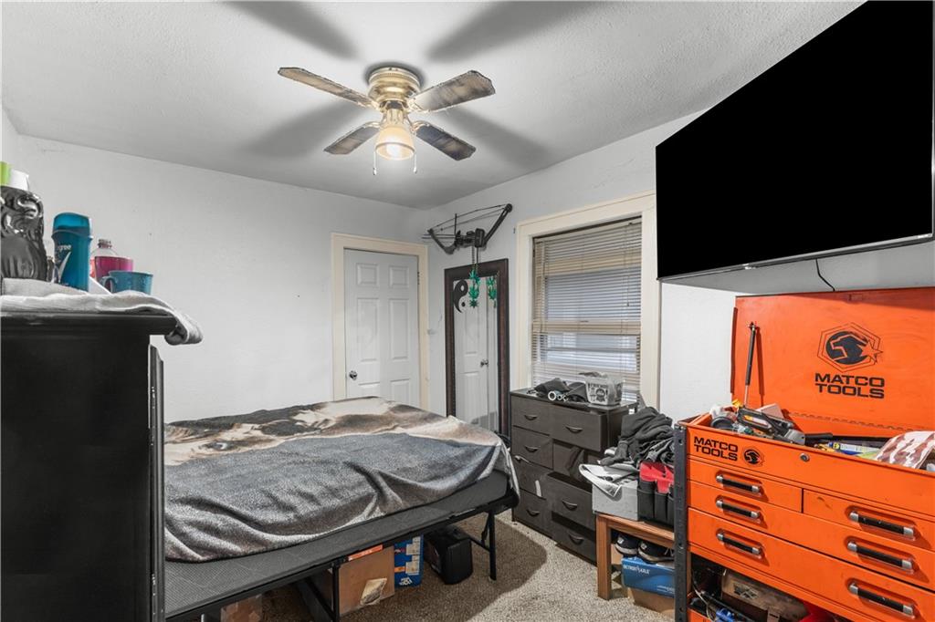 5844 Park Avenue Property Photo 4