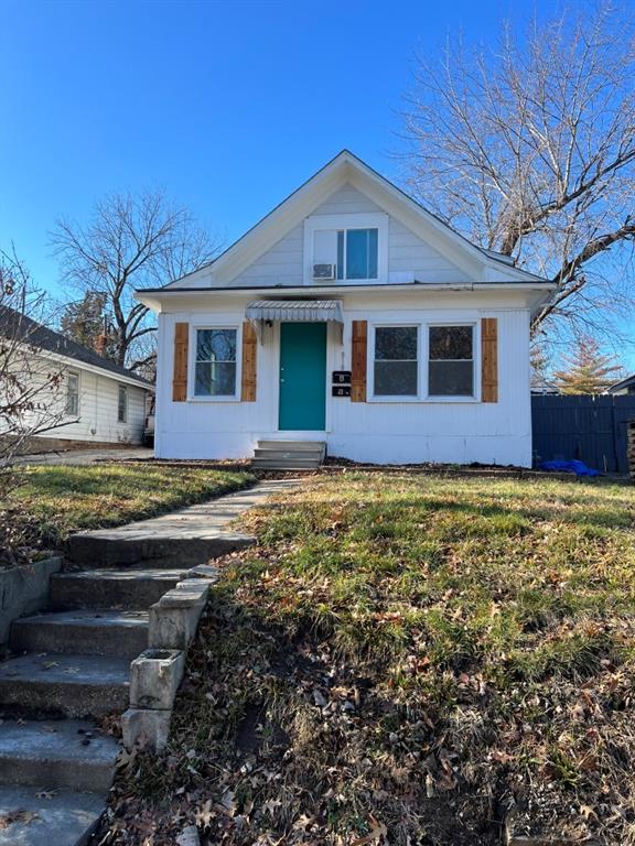 810 S Hardy Avenue Property Photo