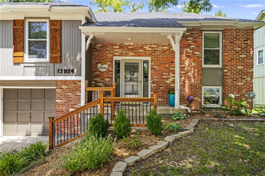 13924 S Summertree Lane Property Photo 1