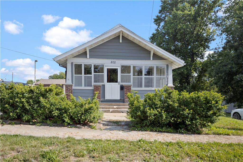 802 W Crowder Road Property Photo 1