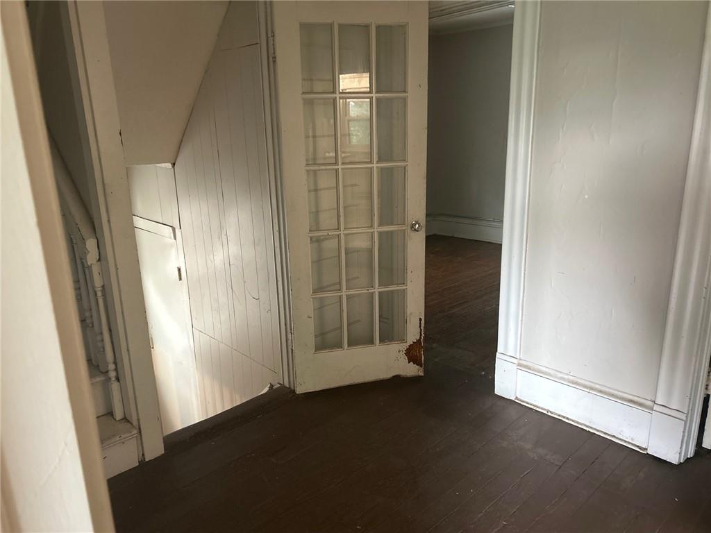 3531 Euclid Avenue Property Photo 7