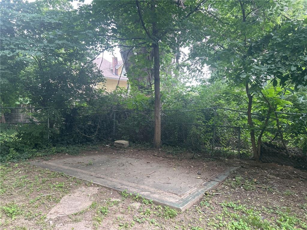3531 Euclid Avenue Property Photo 14