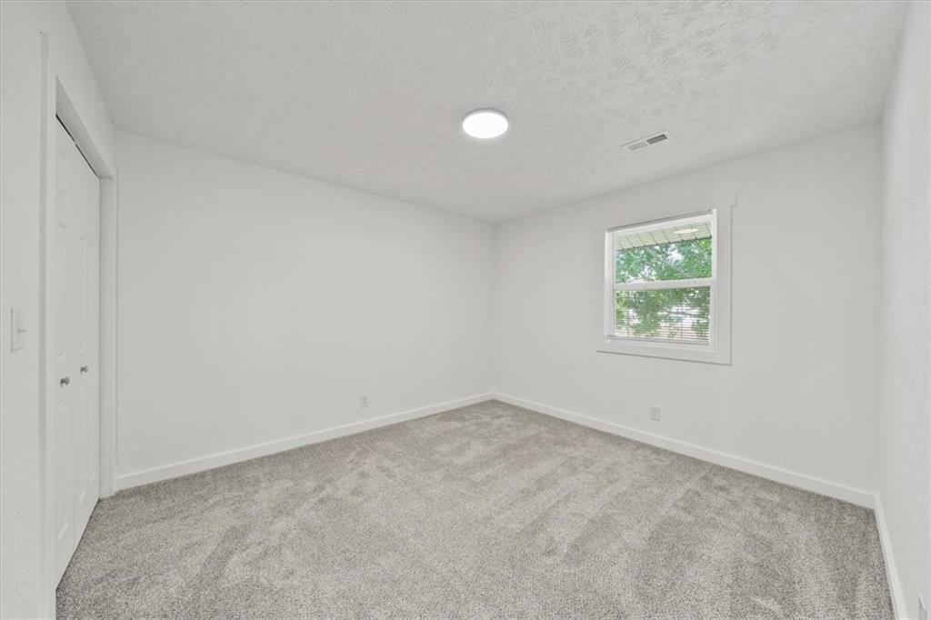 2203 Twin Oaks Drive Property Photo 45