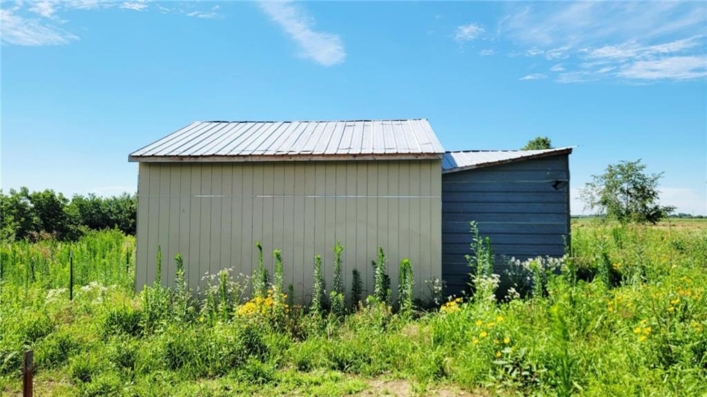 00000b E 1200 Road Property Photo 15